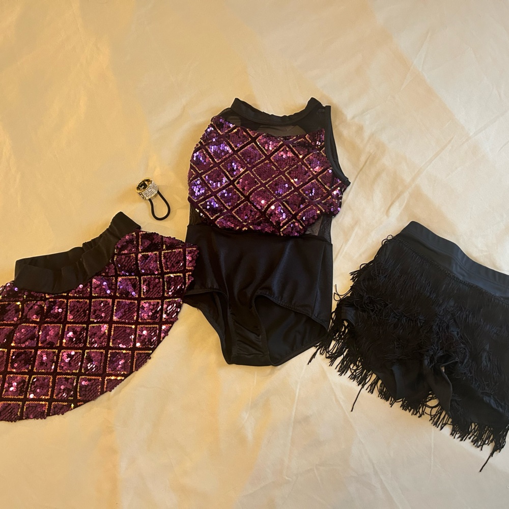 Dance costume size 6-8T